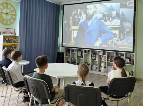 Здесь в красках дивных дышит вечность
