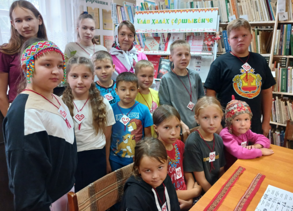 Мастер-класс «Собери свой оберег» в Ослабинской сельской библиотеке