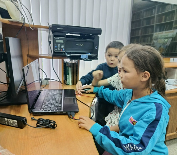 Практическое занятие «Основы компьютерной грамотности» в Тойгильдинской сельской библиотеке