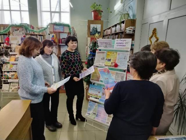 Итоговая выставка творческих работ Егоровой Р.В. «Рисую музыку словами…»