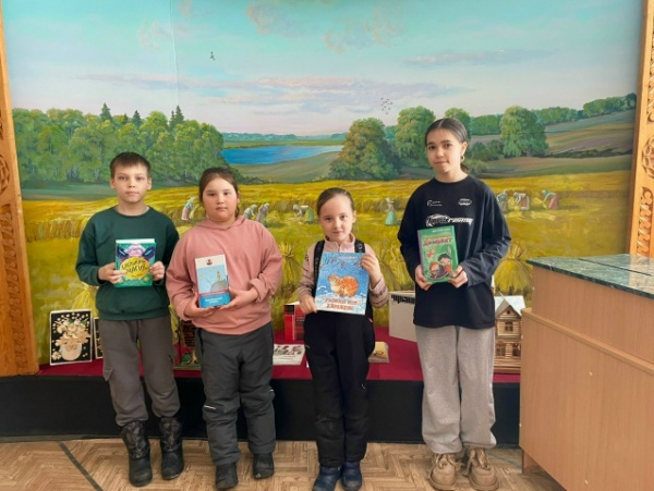 «Ура, у нас каникулы!»