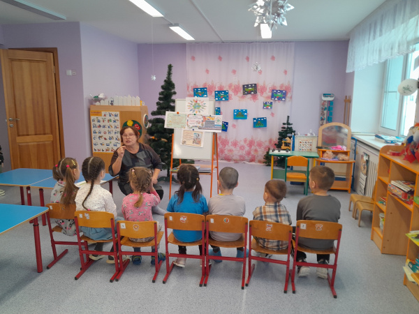 Познавательный час «Тропинки к родному слову»