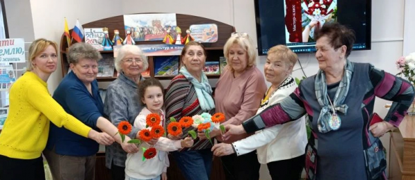 Мастер-класс по рудбекии из синельной проволоки «Солнце на ладони».