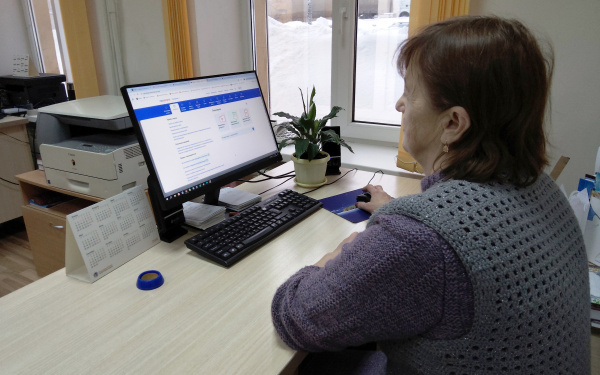 «Госуслуги»: новые горизонты для пенсионеров в Центральной библиотеке.