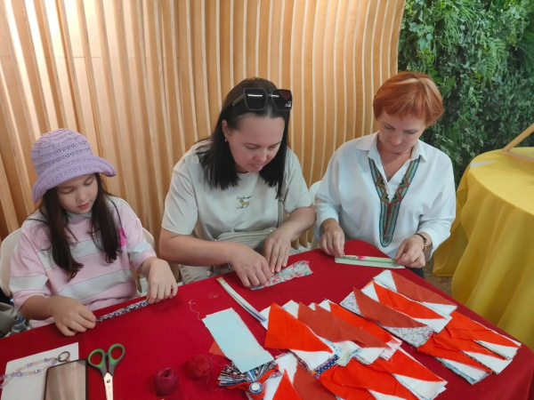 Рукодельный движ