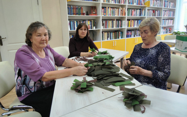 "Вязаная сказка" завершает сезон и уходит на летние каникулы