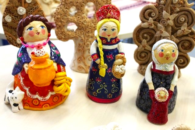 Народные промыслы России