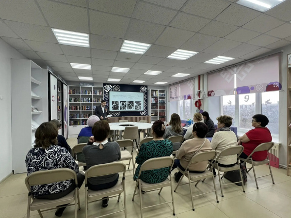 Состоялась лекция «Трудовой подвиг советского народа»