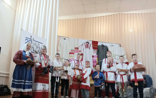 Краеведческий час Асанне арчин пуянлáхé в Чурачикской сельской библиотеке