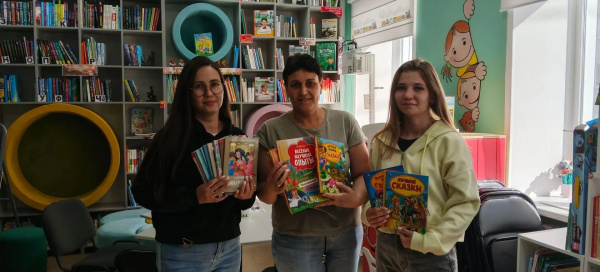 «Книга в подарок — тепло для души»: библиотеки Шумерлинского муниципального округа благодарят дарителей