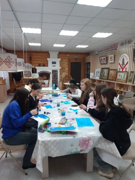 Мастер-класс по рисованию «Рисуем космос»