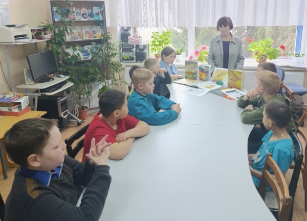 Краеведческий час «Высшие святыни Республики» в Шоршелской сельской библиотеке
