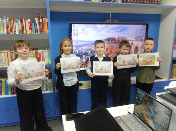 В рамках проекта «Гений места» в МедиаLab прошёл мастер-класс по дизайну интерьера.