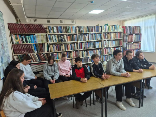 Тематический литературный час «Сурский рубеж: незабытый подвиг»