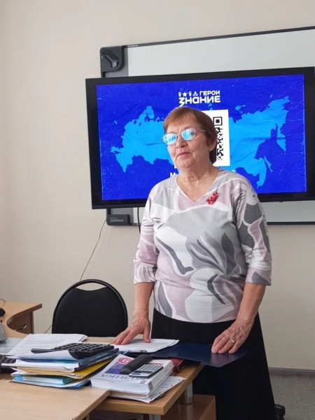 Тематический час «Крым: вчера, сегодня, завтра» (Малоянгорчинская с/б)  