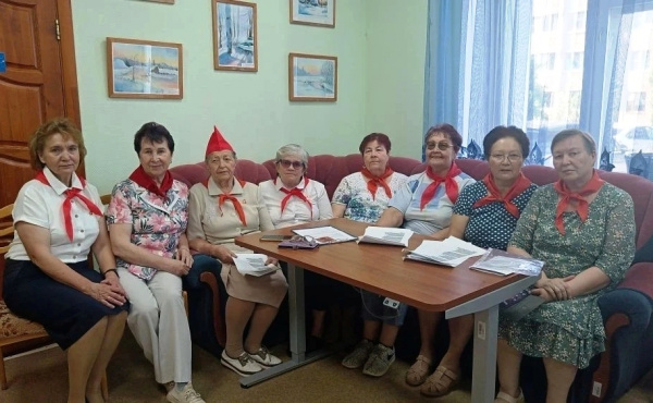 Взвейтесь кострами…
