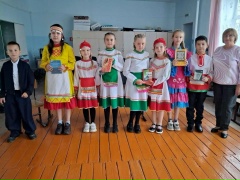 Познавательный час «Гордость народа — родной язык» в Чуманкасинской СОШ