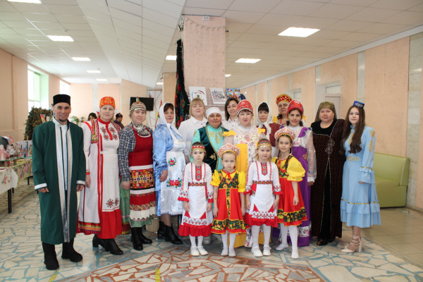 «Народов много - страна одна»