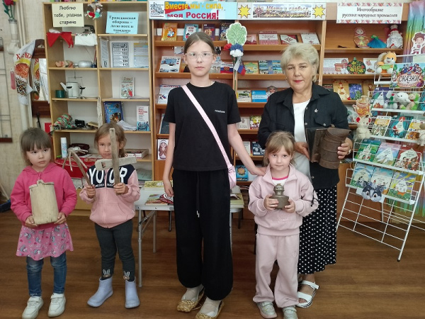 Погружение в культуру: знакомство с предметами быта чувашского народа
