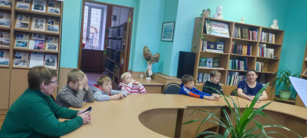  «К тайнам мысли и слова: поиск информации в справочных изданиях» Урок-игра